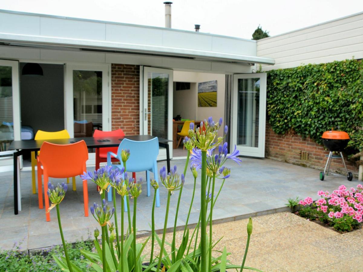Fresh And Colorful Holiday Home Near The Beach Sea Dunes And Lake Noordwijkerhout Exteriör bild