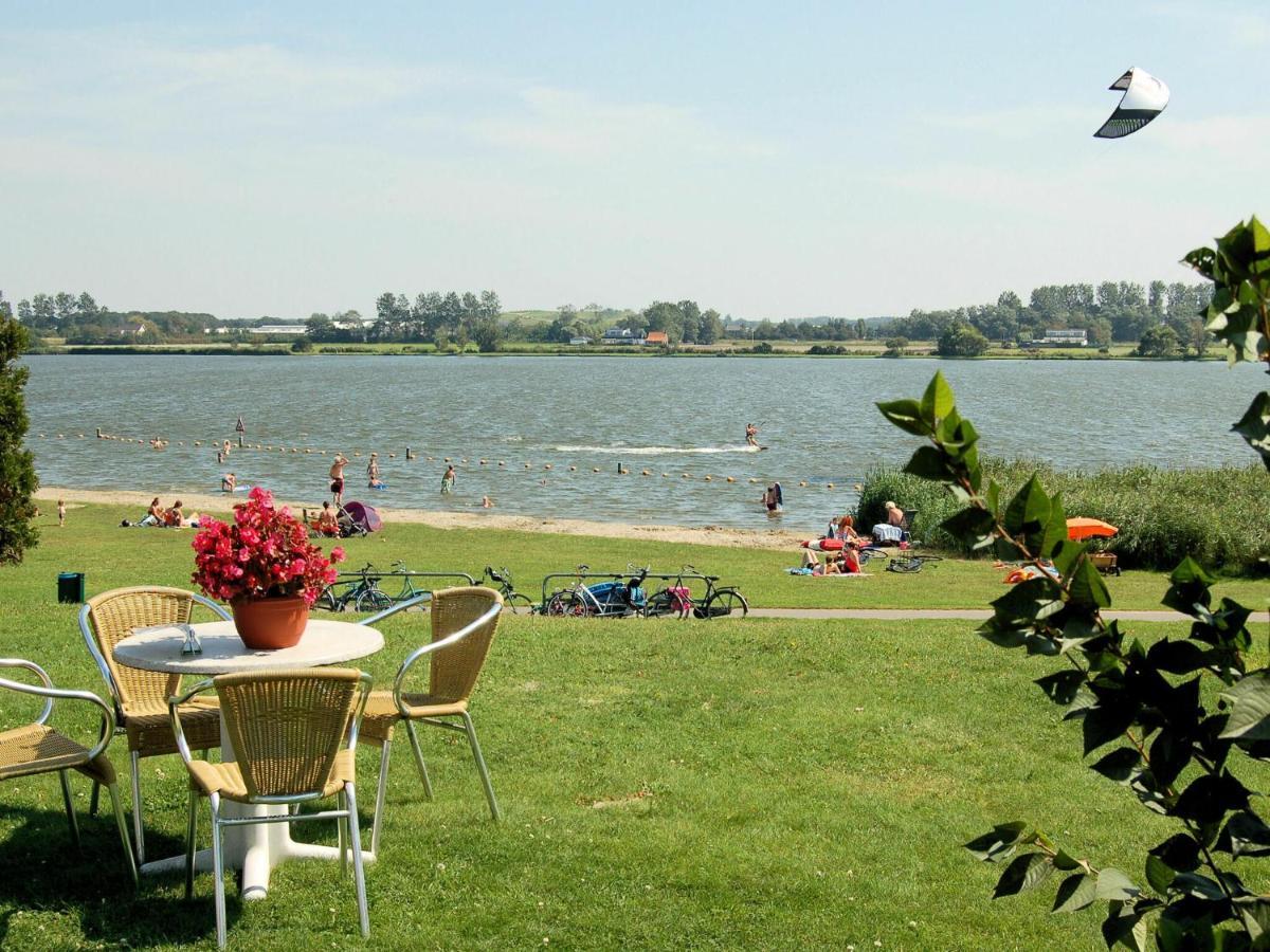 Fresh And Colorful Holiday Home Near The Beach Sea Dunes And Lake Noordwijkerhout Exteriör bild